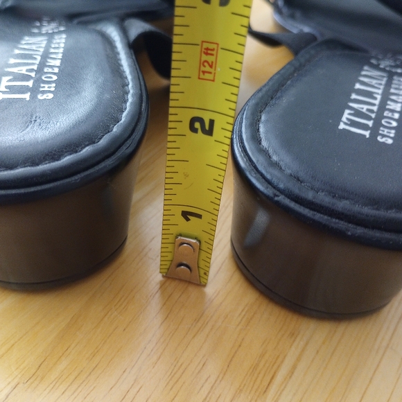 Italian Shoemakers Slip-on Heels/Sandals size 6 1/2 - Picture 4 of 7